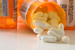 pills_opioids_prescription-article
